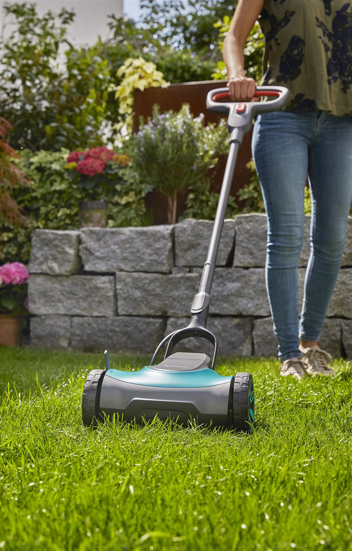 HandyMower